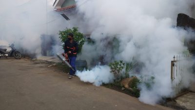 9 Warga Kena DB, Satu Komplek Perumahan Disemprot