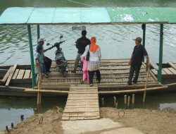 Mudahnya Masuk Cilacap Pakai Perahu Penyeberangan