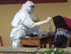 Nakes Cilacap di-Booster Dosis 3 dan 4