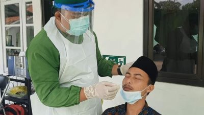 Guru Wajib Tes Antigen