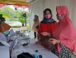 Pemkab dan DPR RI Datangi Kemenkes. Minta Tambahan Kuota Vaksin