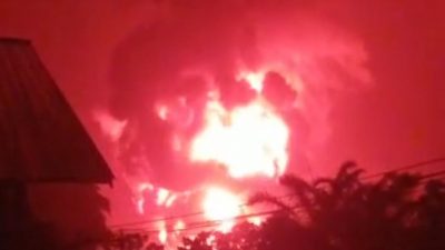Pertamina Evakuasi Warga Sekitar Tanki Terbakar