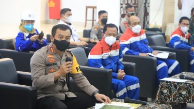 Kebakaran Pertamina Karena Sambaran Petir