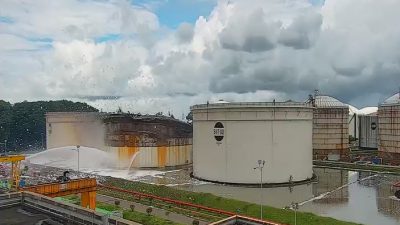 Ancaman Petir di Cilacap Sangat Tinggi