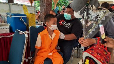 Vaksinasi Anak Demi PTM Terbuka