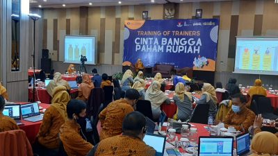 Guru Penggerak Diajari Paham Uang