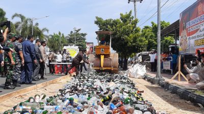 Polres Musnahkan 6 Ribu Botol Miras