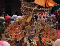 Deretan Wanita Cantik di Karnaval
