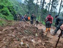 Cilacap Butuh Kajian Longsor Secara Menyeluruh