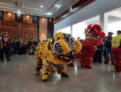 Imlek, Barongsai Main di Stasiun Purwokerto