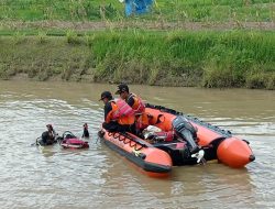 Pemotor Terperosok ke Irigasi Berhasil Ditemukan