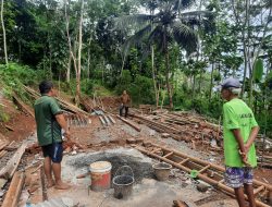 Penanganan Rumah Ambruk Memprihatinkan. Kerap Dibebankan ke Korban