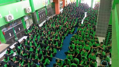 Siswa El Bayan dan Nur Jalin Gelar Istighosah. Prihatin Penyerangan SMK Komputama
