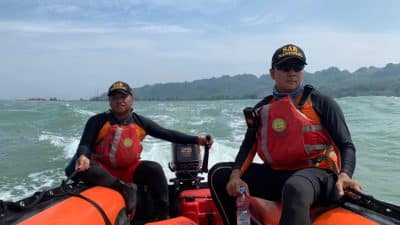 1 Korban Kapal Tenggelam Belum Ditemukan