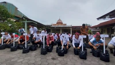 Cilacap Kendalikan Inflasi dengan Tanam Cabai