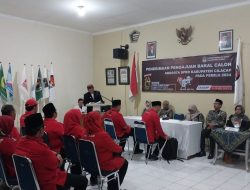 689 Bacaleg Serahkan Berkas