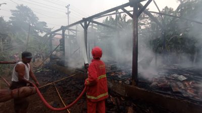 Pergi Antar Anak Mengaji, Rumah Terbakar Habis Tak Tersisa