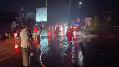 Jalan Nasional di Cilacap Tertutup Lumpur