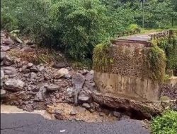 Tragedi Banjir dan Longsor di Pekalongan, 9 Orang Masih dalam Pencarian
