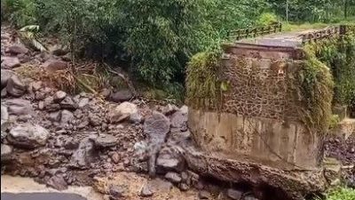 Tragedi Banjir dan Longsor di Pekalongan, 9 Orang Masih dalam Pencarian