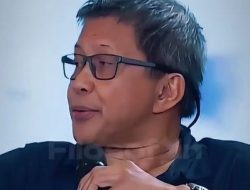 Rocky Gerung Pertanyakan HGB di Laut Pesisir Tangerang: “Izin ke Terumbu Karang atau Kepiting?”
