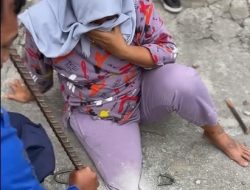 Skil Baru Petugas Damkar, Kocak dan Bikin Syok