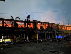 Kebakaran Disnaker Riau Hanguskan Gedung Arsip, Picu Spekulasi Publik