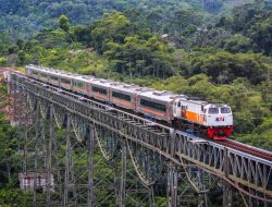 2 Penumpang Kereta Terluka Akibat Terkena Lemparan Batu