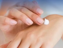 Merawat Kulit Kering agar Tampil Sehat dan Percaya Diri