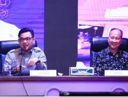 Menteri Perindustrian memastikan  berkomitmen untuk tidak menaikkan harga mobil di Indonesia.