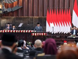 Presiden Prabowo Fokus Kesejahteraan Pendidik di RAPBN 2026
