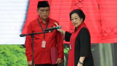 Megawati Singgung Situasi Politik Saat Lantik Hasto Kristiyanto