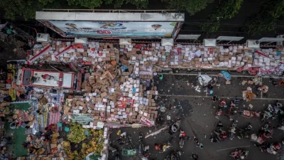 Kericuhan Aksi Demo Warga Pati di Pendopo Kabupaten Pati