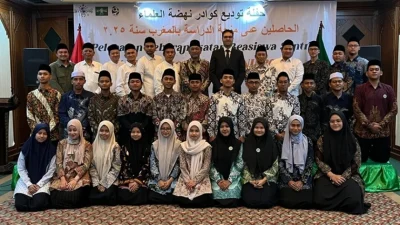 PBNU Lepas 24 Santri Penerima Beasiswa Kuliah ke Maroko