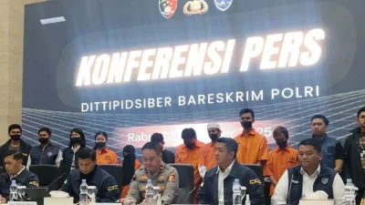 Pasutri Ditangkap Polisi karena Hasut Aksi Penggerudukan Rumah Ahmad Sahroni