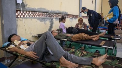 Korban MBG Bertambah Jadi 352 Orang di Bandung Barat