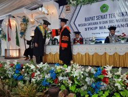 157 Wisudawan STKIP Majenang, Mayoritas Guru SD