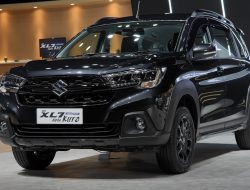 Suzuki Resmi Luncurkan New XL7 Alpha Kuro, Jadi Varian Tertinggi