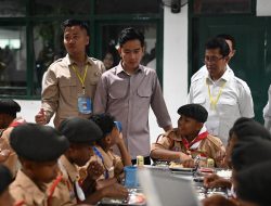 Gibran ke Sekolah Rakyat Ternate, Beri Pesan Menyentuh Untuk Siswa