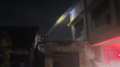 Ponpes Darul Ulum Terbakar, Asrama Santriwati Ludes