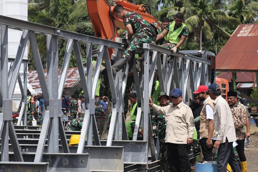 Sindir Bupati Menyerah Atasi Bencana, Prabowo Bilang Gini