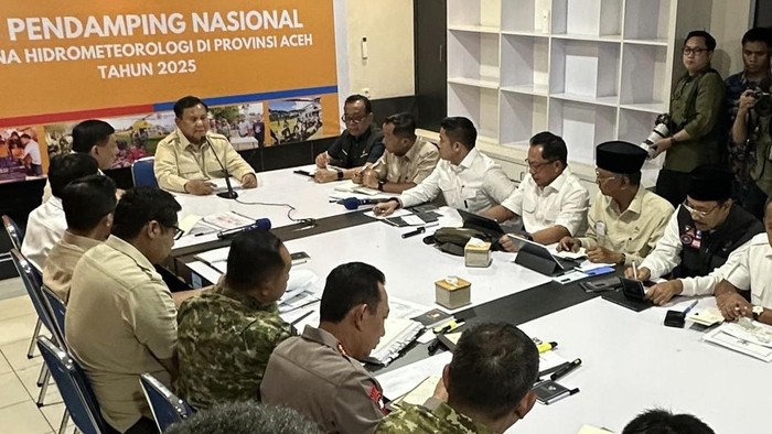 Prabowo Kerahkan Dokter Magang untuk Perkuat Layanan di Lokasi Bencana Sumatra