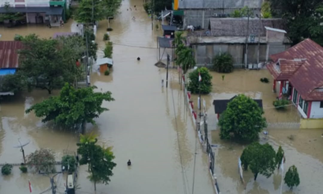 Komdigi Percepat Pemulihan Komunikasi di Sumatera dengan Distribusi Perangkat Starlink