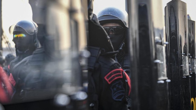 Polisi Kerahkan Brimob untuk Redam Situasi Kalibata