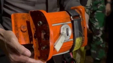 Tim SAR Temukan ELT di Gunung Bulusaraung, Pencarian Pesawat ATR 42 500 Hilang Berlanjut