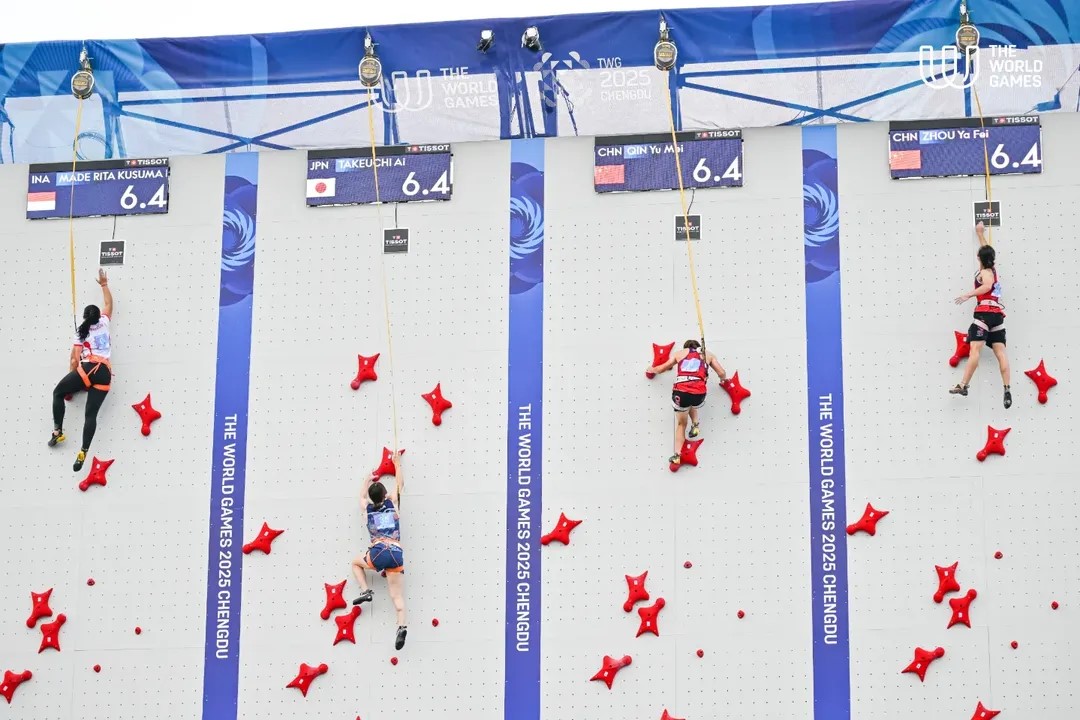 Hendra Basir, Pelatih Panjat Tebing Bantah Lakukan Pelecehan kepada Atlet