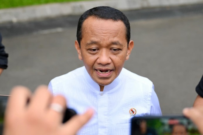 Percepat Transisi Energi, Pemerintah Siapkan PLTS untuk Sekolah dan Desa